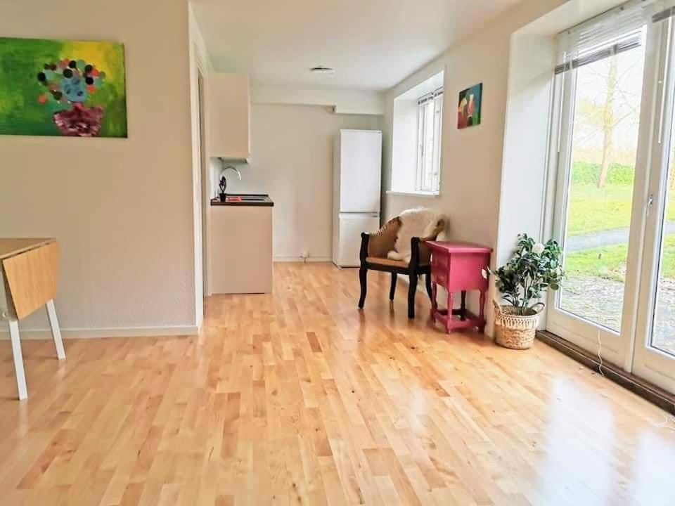 5 Minute Walk To Lego House-70M2 Apartment With Garden-Unit C Billund Bagian luar foto